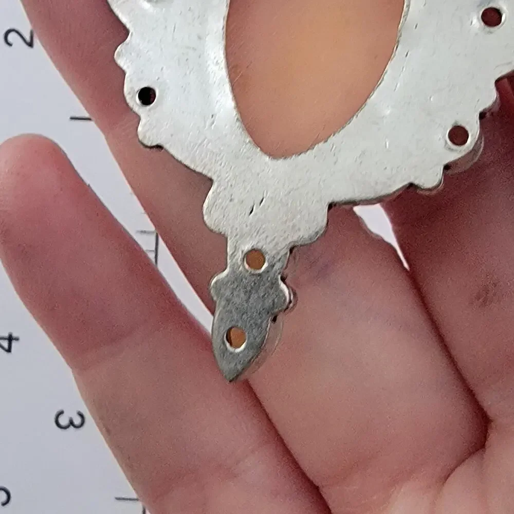 Womens Watch Coral Face Yellow Stone Silver Tone Dress/Formal Statement Pendant